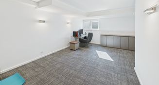 von_poll_real_estate_property_25400005_image_11