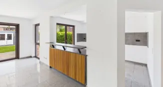 von_poll_real_estate_property_25456010_image_3