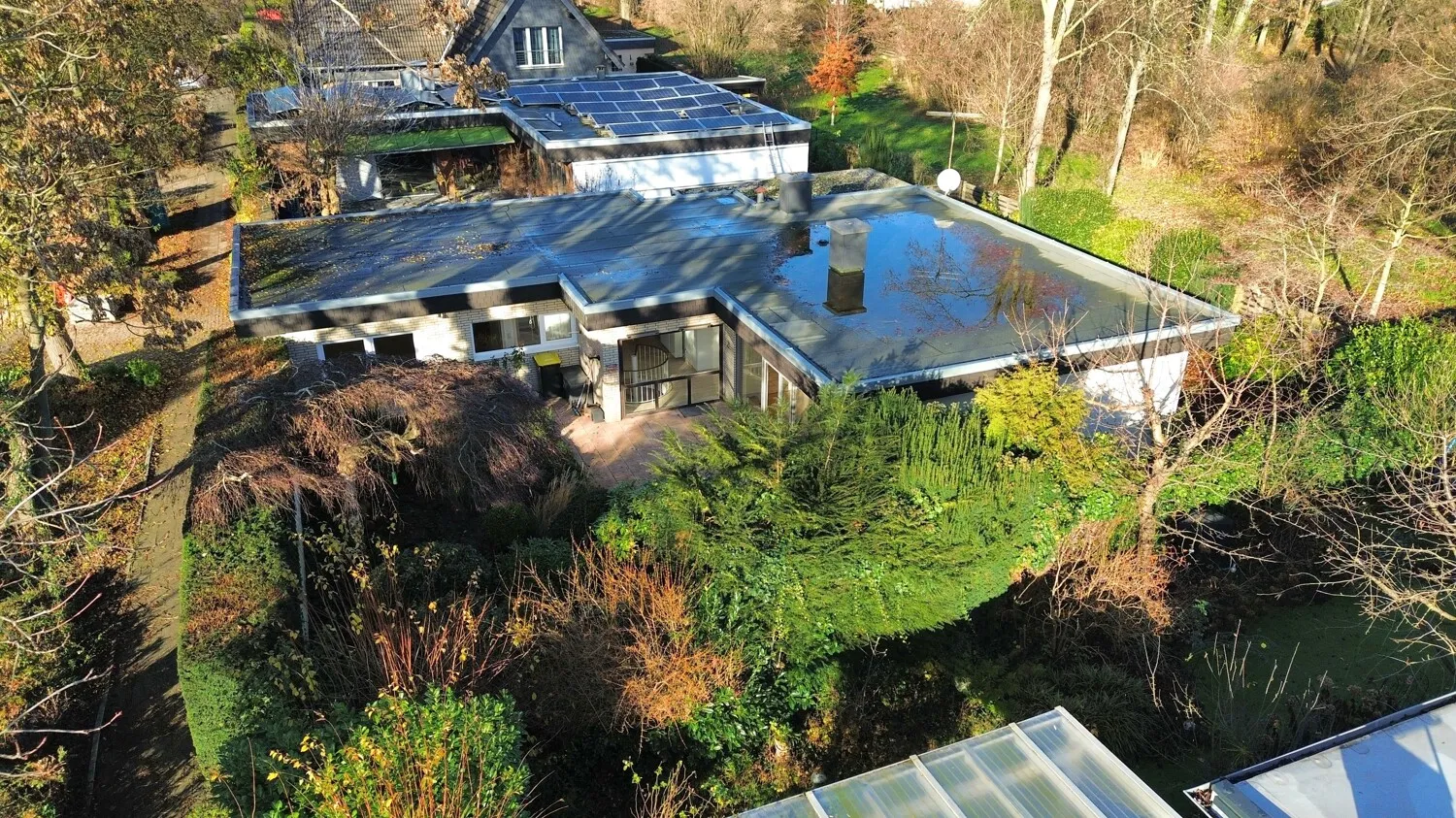 Lichtdurchfluteter Bungalow in familienfreundlicher Nachbarschaft von Stommeln