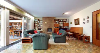 von_poll_real_estate_property_25001268_image_2