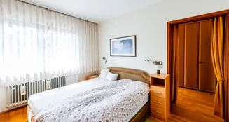 von_poll_real_estate_property_25001143_image_6