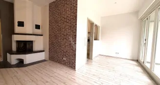 von_poll_real_estate_property_24001262B_image_8