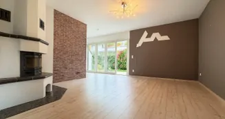 von_poll_real_estate_property_24001262B_image_5