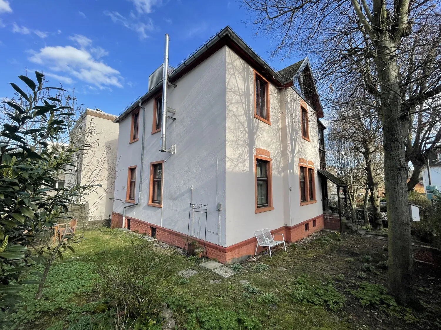Haus Außenansicht II