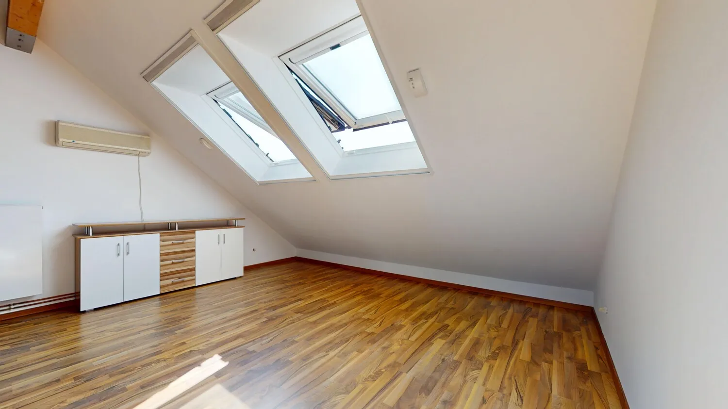 Zimmer mit Klimaanlage