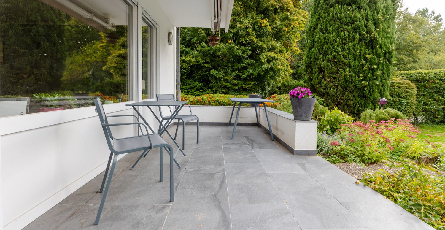Terrasse Ansicht II