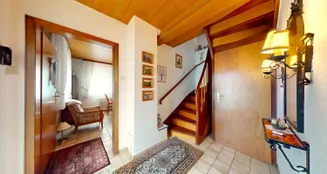 von_poll_real_estate_property_25001296_image_2