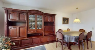 von_poll_real_estate_property_25001255_image_1