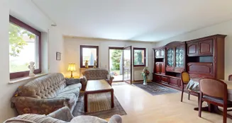 von_poll_real_estate_property_25001255_image_0