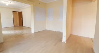 von_poll_real_estate_property_25001115_image_8