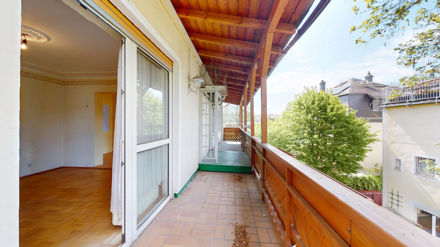 Balkon II Ansicht I