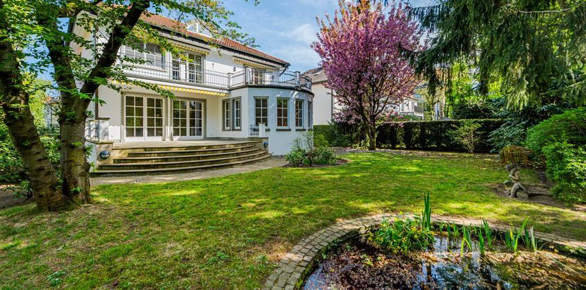von Poll Immobilien GmbH