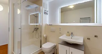 von_poll_real_estate_property_25001061_image_12