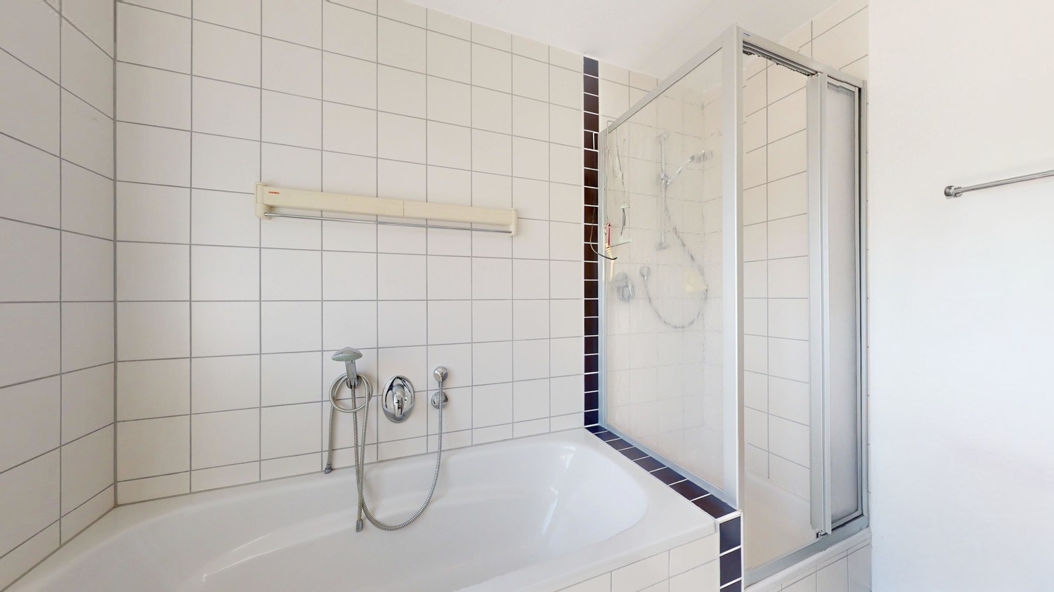 Badezimmer Ansicht II