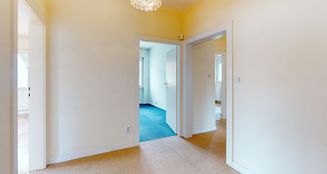 von_poll_real_estate_property_25001149_image_1