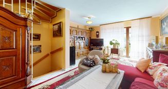 von_poll_real_estate_property_25001160_image_0