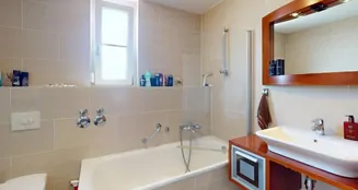 von_poll_real_estate_property_25001097_image_4