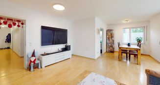 von_poll_real_estate_property_25001110_image_0