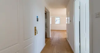 von_poll_real_estate_property_25001107_image_17