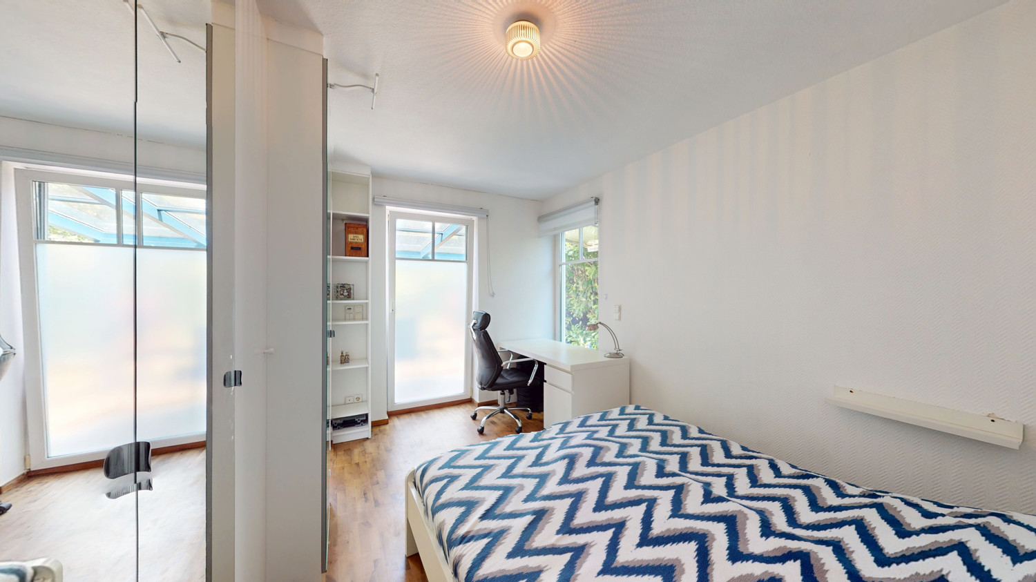 Schlafzimmer - EG