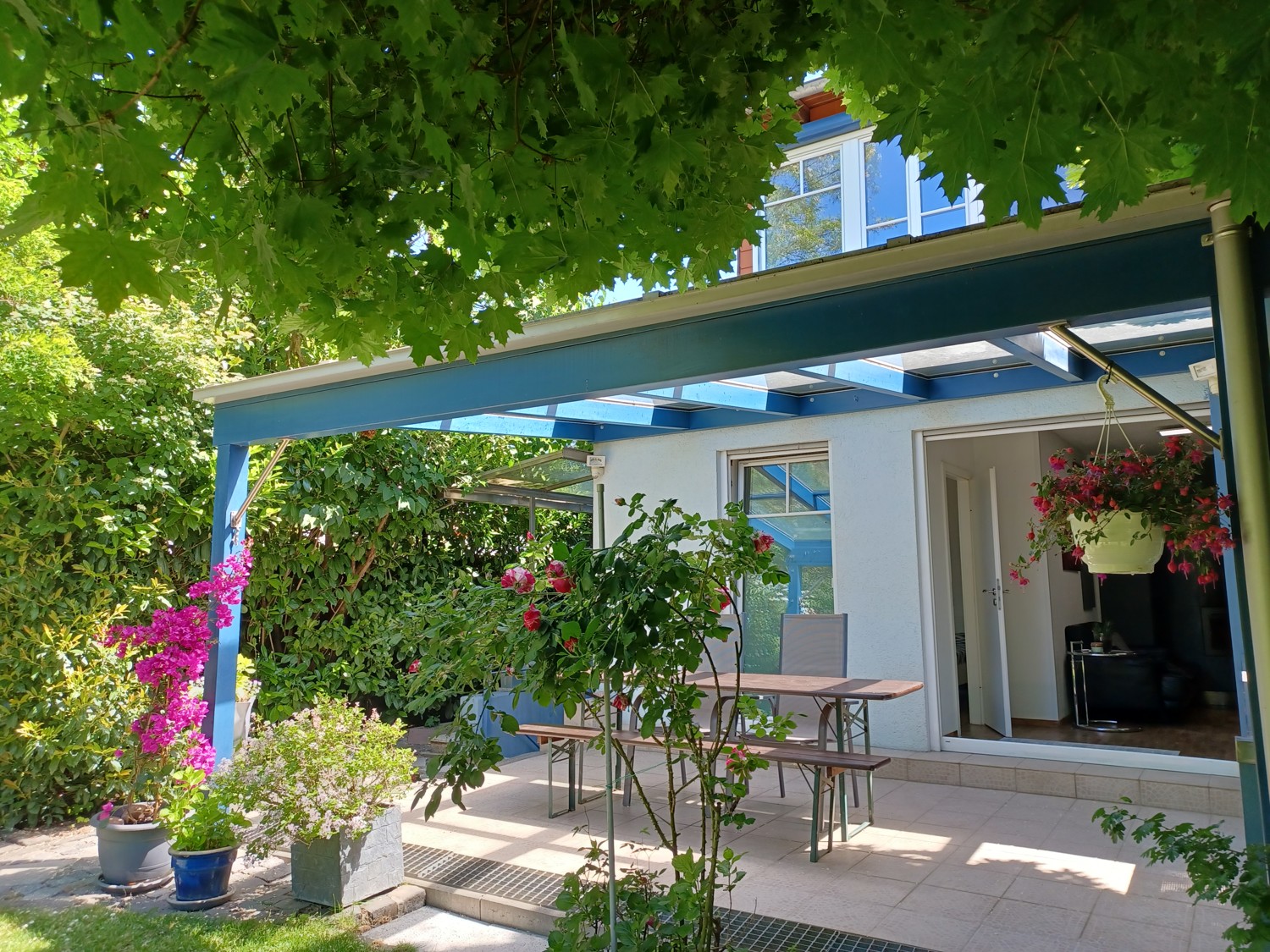 Überdachte Terrasse Ansicht I