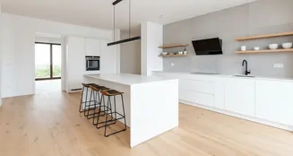 von_poll_real_estate_property_25001173_image_0