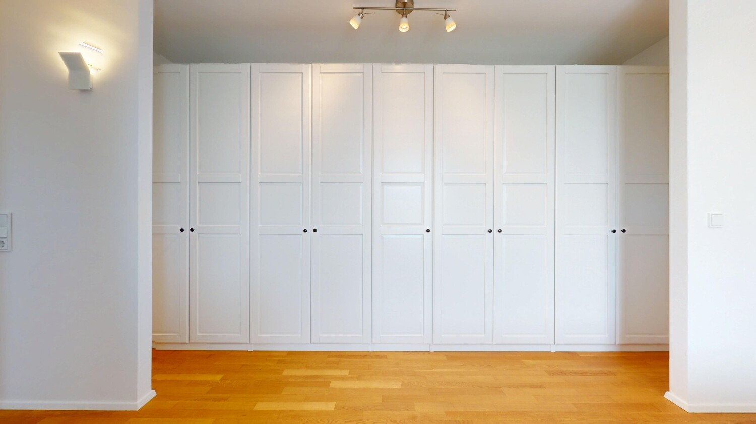Einbauschrank