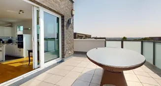 von_poll_real_estate_property_25001222_image_0