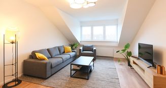 von_poll_real_estate_property_25001139_image_1