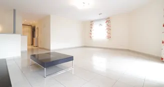 von_poll_real_estate_property_25001208_image_1