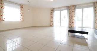 von_poll_real_estate_property_25001208_image_2