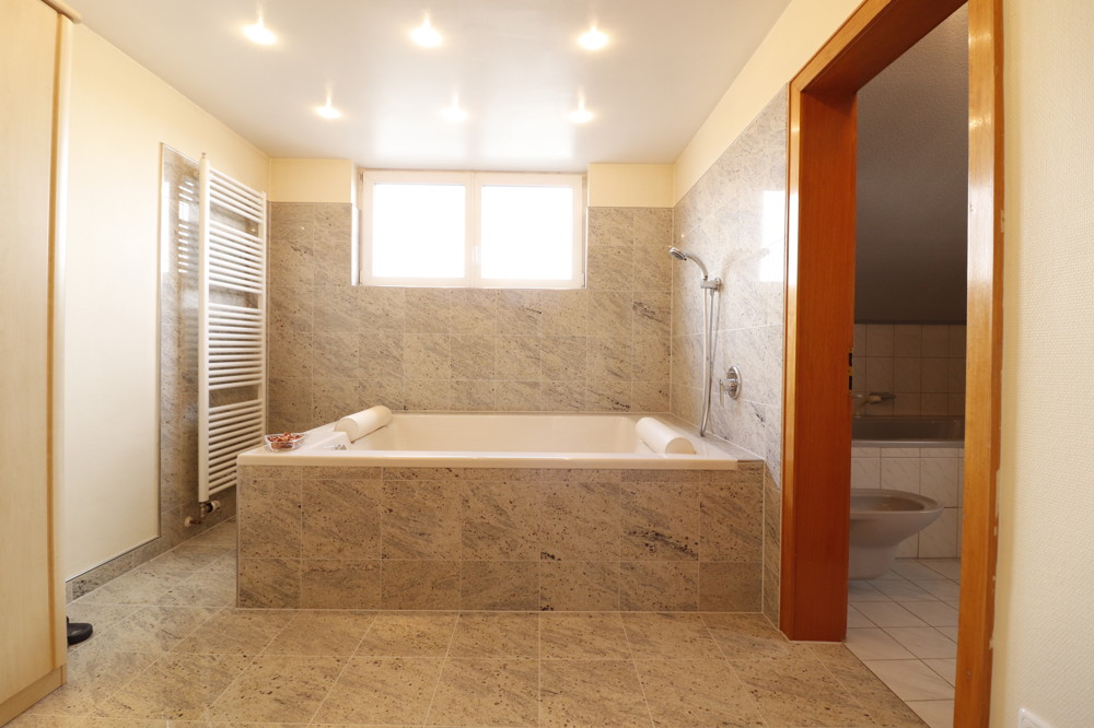 Badezimmer - DG