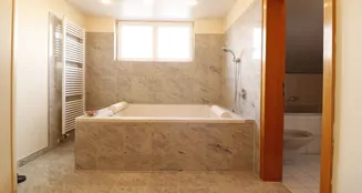 von_poll_real_estate_property_25001208_image_8