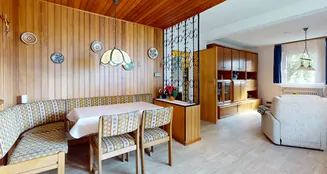 von_poll_real_estate_property_25001246_image_2