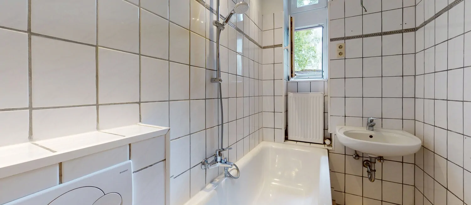 Badezimmer Ansicht I