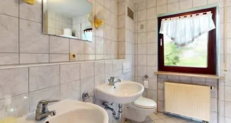 von_poll_real_estate_property_25001258_image_12