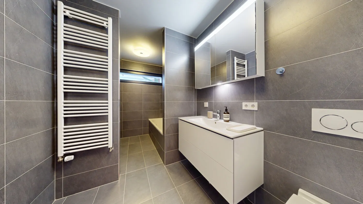 Badezimmer - EG
