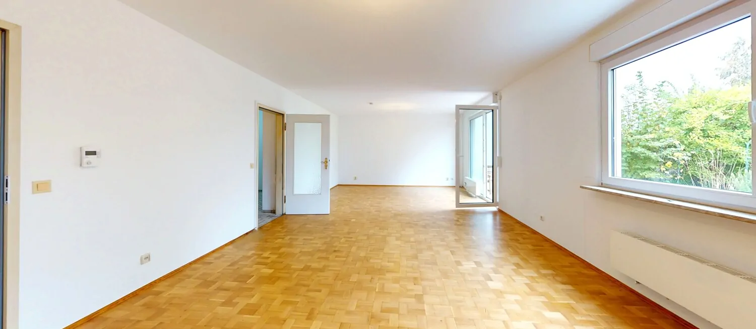 Wohn-/ Essbereich Ansicht I