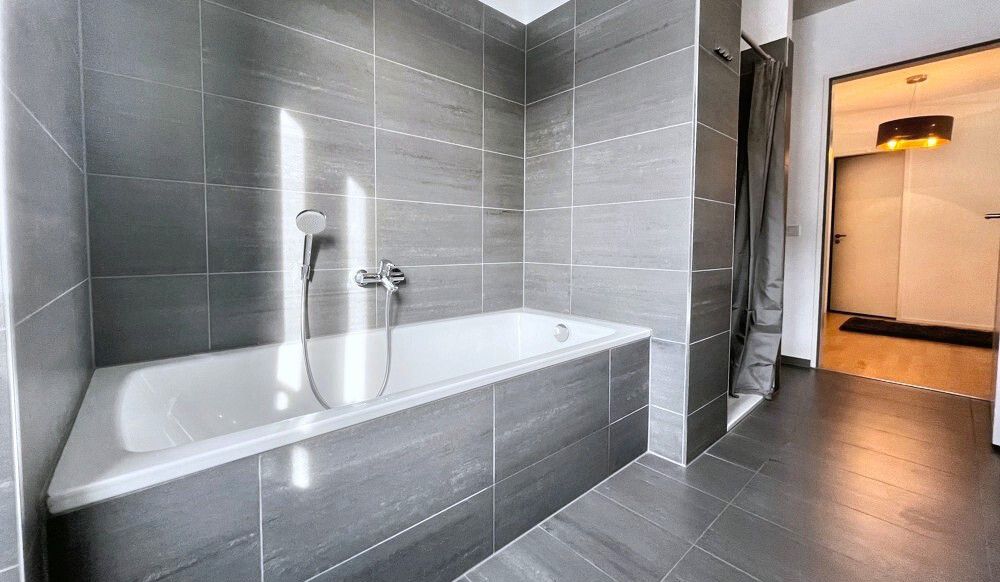 Badezimmer Ansicht II