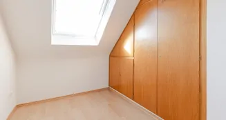 von_poll_real_estate_property_25001295_image_12