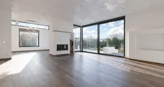 von_poll_real_estate_property_26001021_image_2