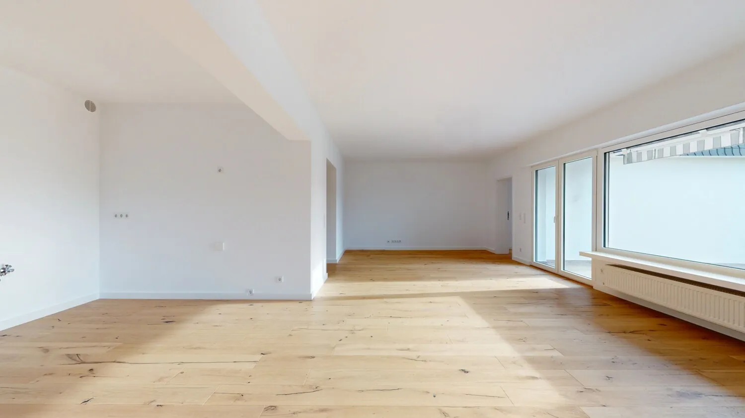 Wohn-/ Essbereich Ansicht II