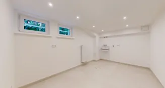 von_poll_real_estate_property_25001308_image_18