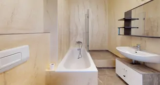 von_poll_real_estate_property_26001076_image_7