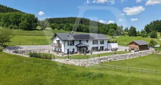 von_poll_real_estate_property_KF367_image_0