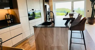 von_poll_real_estate_property_KF367_image_6