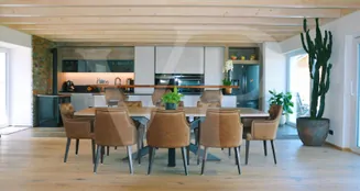 von_poll_real_estate_property_KF367_image_9