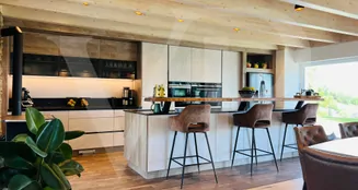 von_poll_real_estate_property_KF367_image_11