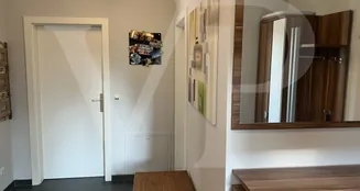 von_poll_real_estate_property_CU549_image_6