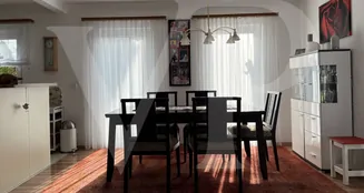 von_poll_real_estate_property_CU549_image_4